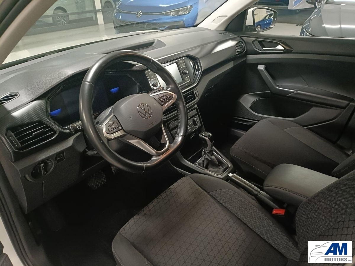 Volkswagen T-Cross 1.0 tsi Life 115cv dsg (17)