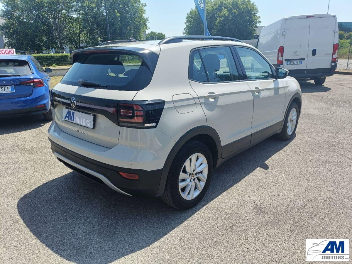Volkswagen T-Cross 1.0 tsi Life 115cv dsg (7)