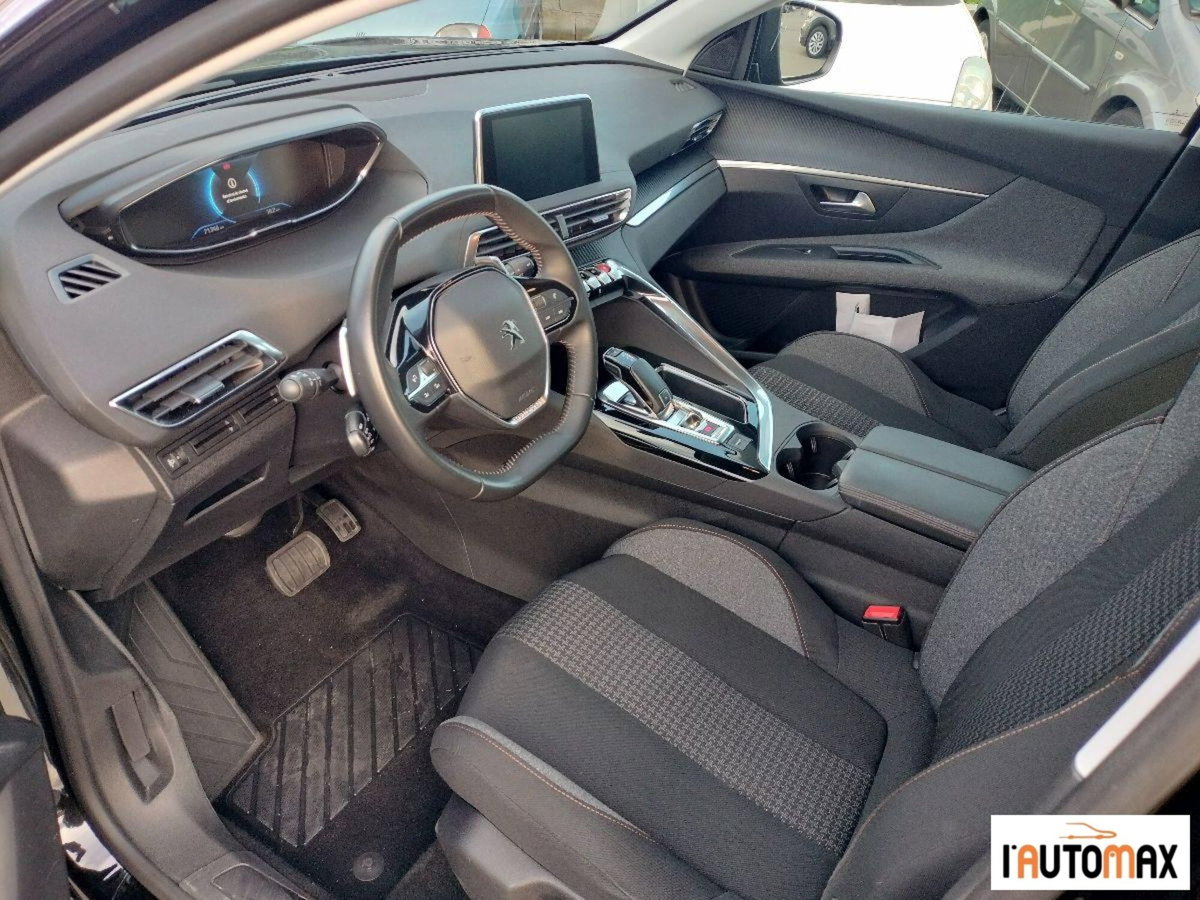 Peugeot 3008 BlueHDi 130 S&S EAT8 Active Business (8)
