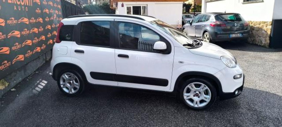 Fiat Panda Cross Cross 1.0 FireFly S&S Hybrid (13)