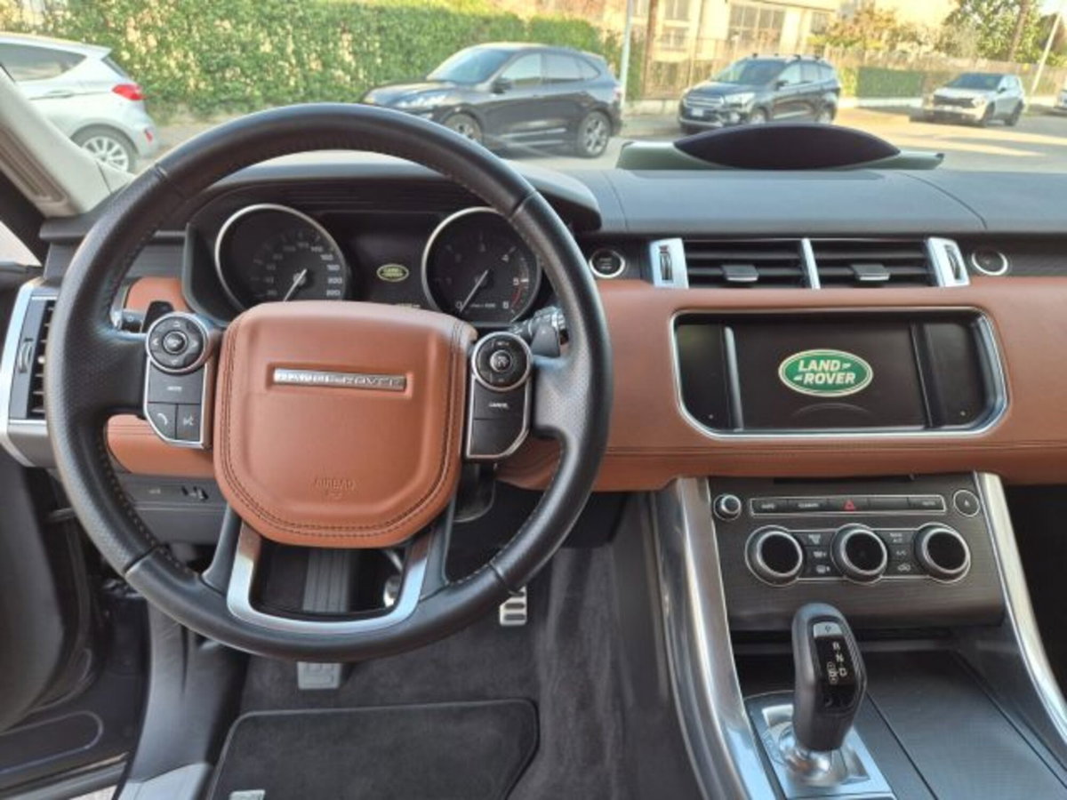 Land Rover Range Rover Sport 3.0 SDV6 HSE Dynamic (11)