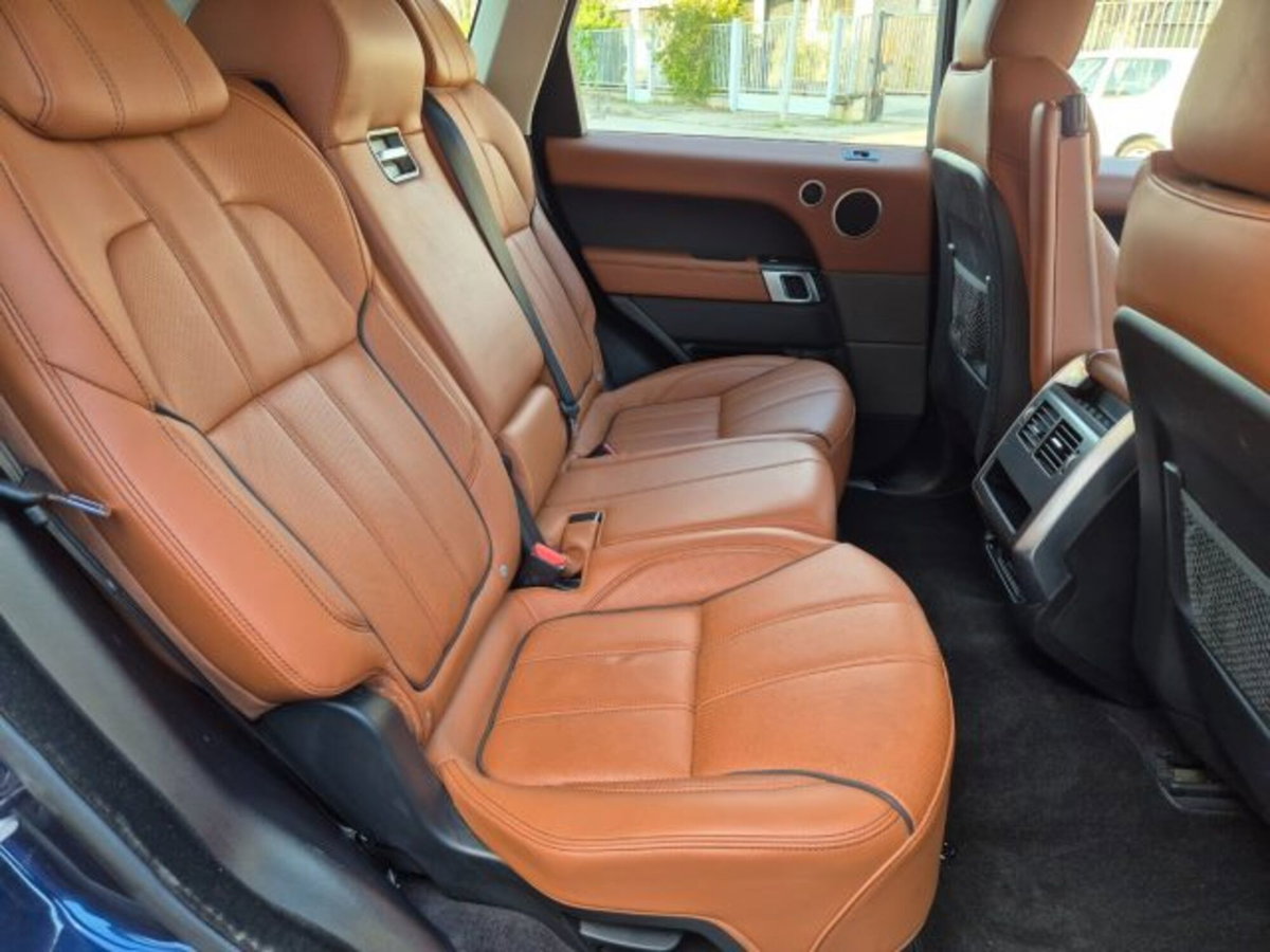 Land Rover Range Rover Sport 3.0 SDV6 HSE Dynamic (13)