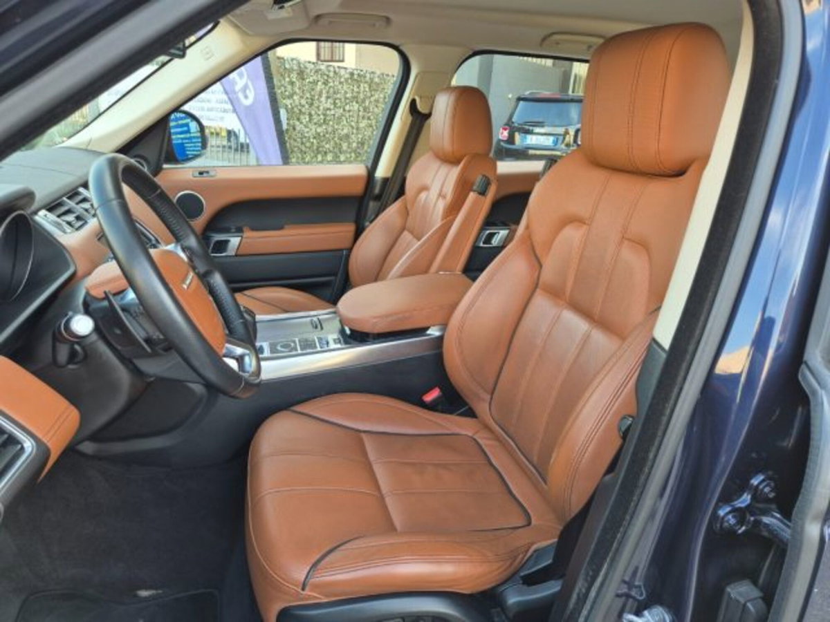 Land Rover Range Rover Sport 3.0 SDV6 HSE Dynamic (9)