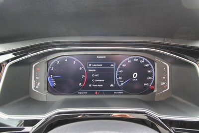 Volkswagen Taigo 1.0 TSI 110 CV DSG R-Line (9)
