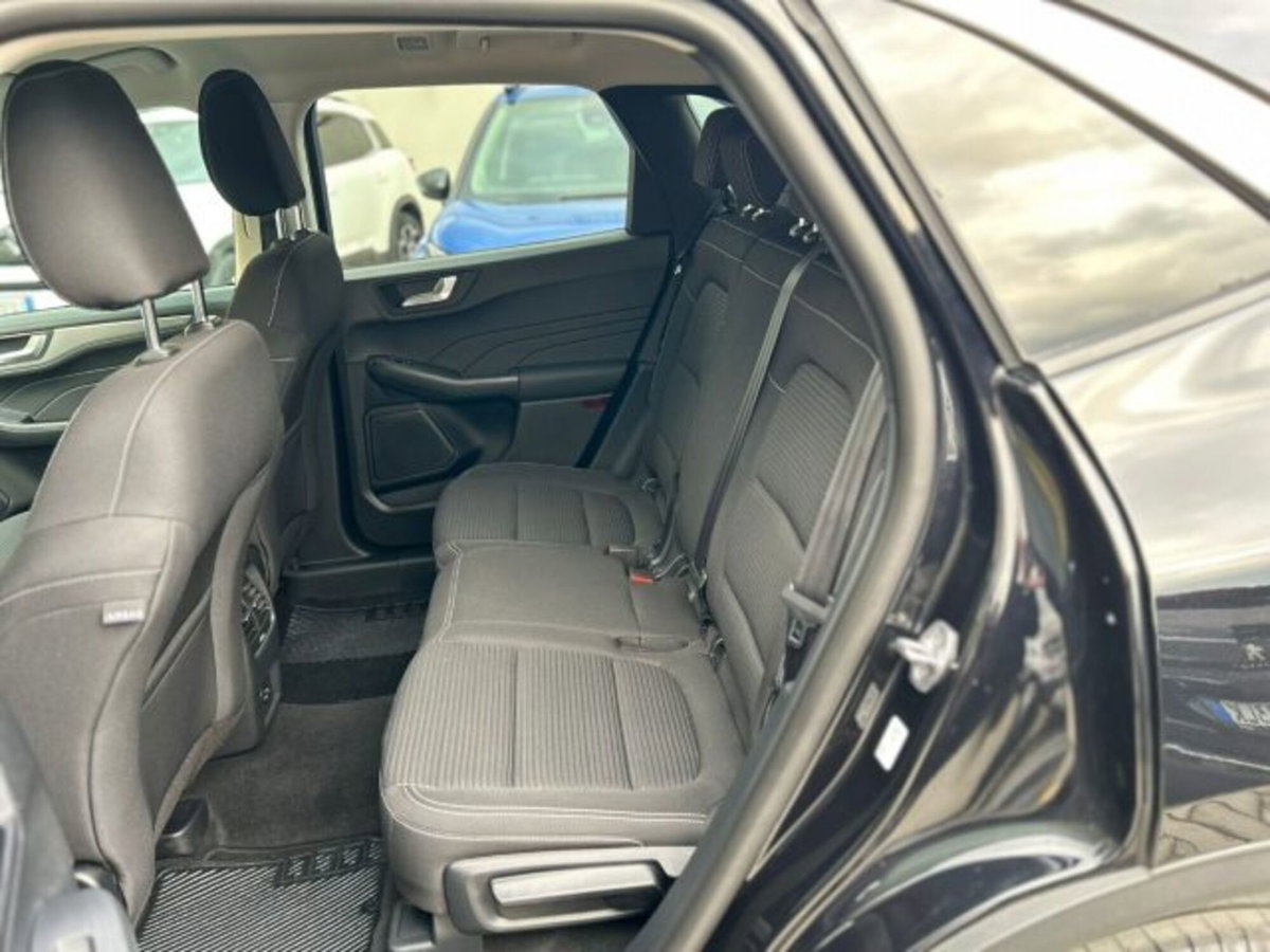 Ford Kuga 1.5 EcoBlue 120 CV aut. 2WD Titanium X (17)