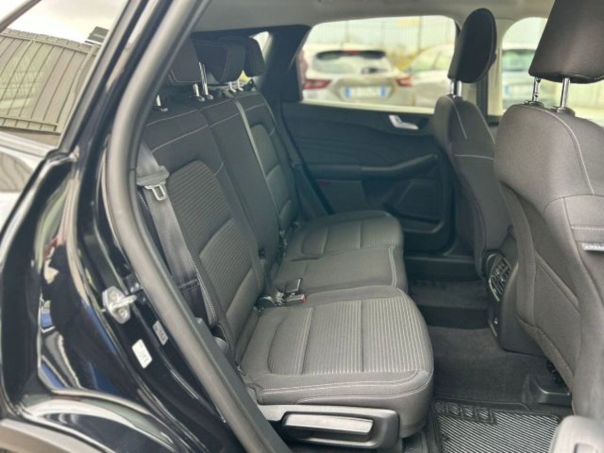 Ford Kuga 1.5 EcoBlue 120 CV aut. 2WD Titanium X (20)