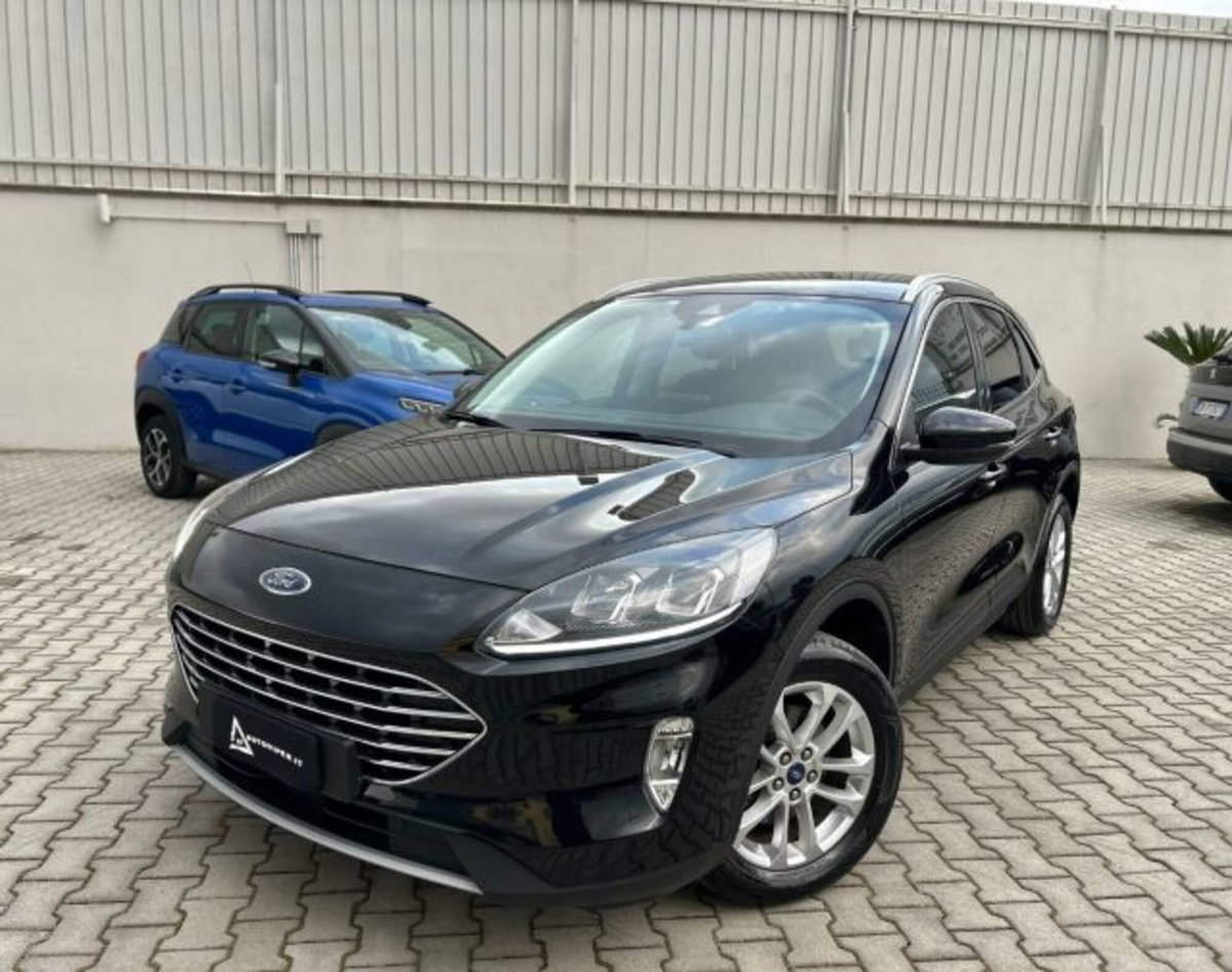 Ford Kuga 1.5 EcoBlue 120 CV aut. 2WD Titanium X (3)