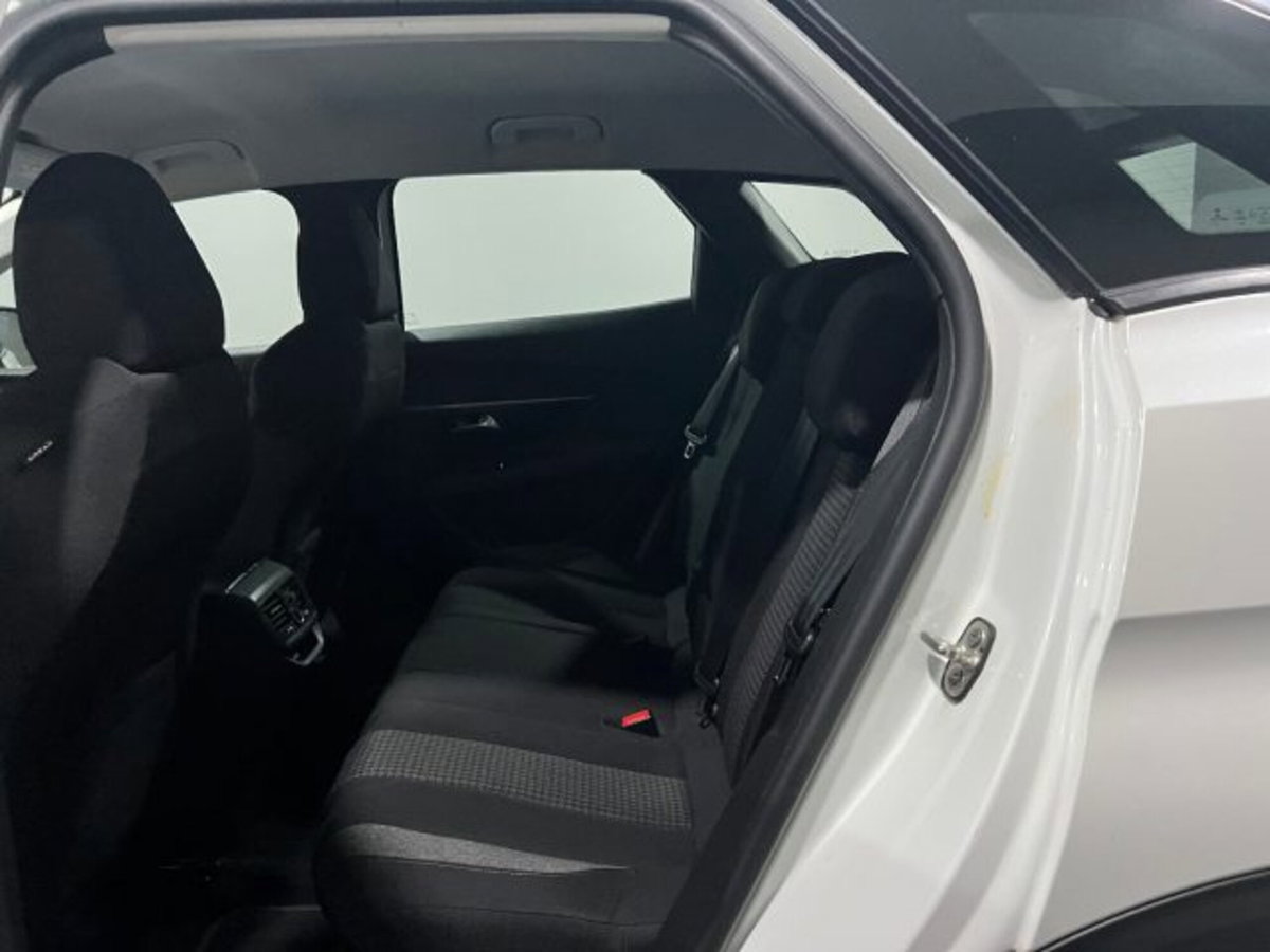 Peugeot 3008 BlueHDi 130 S&S Active Pack (11)