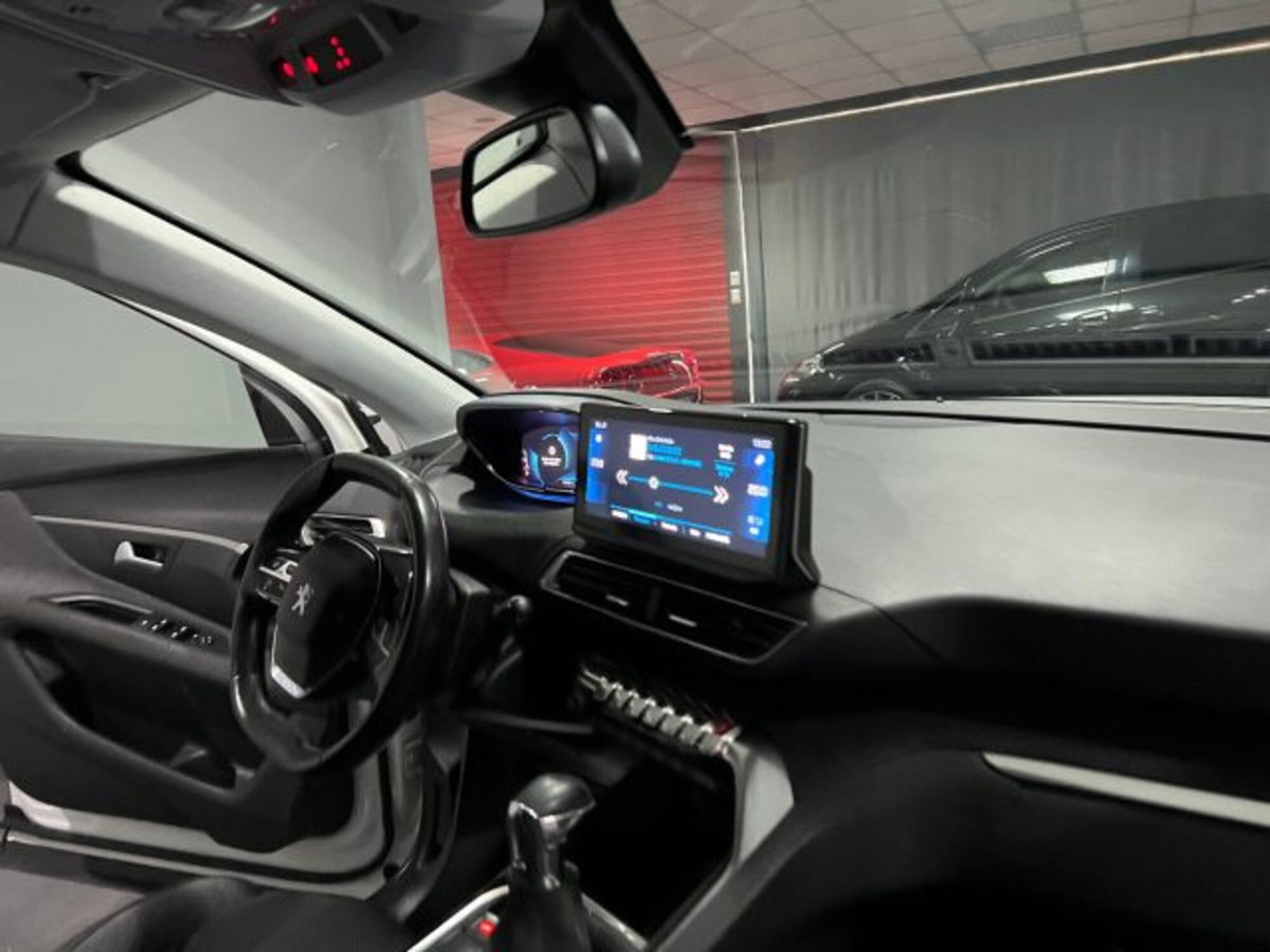 Peugeot 3008 BlueHDi 130 S&S Active Pack (7)