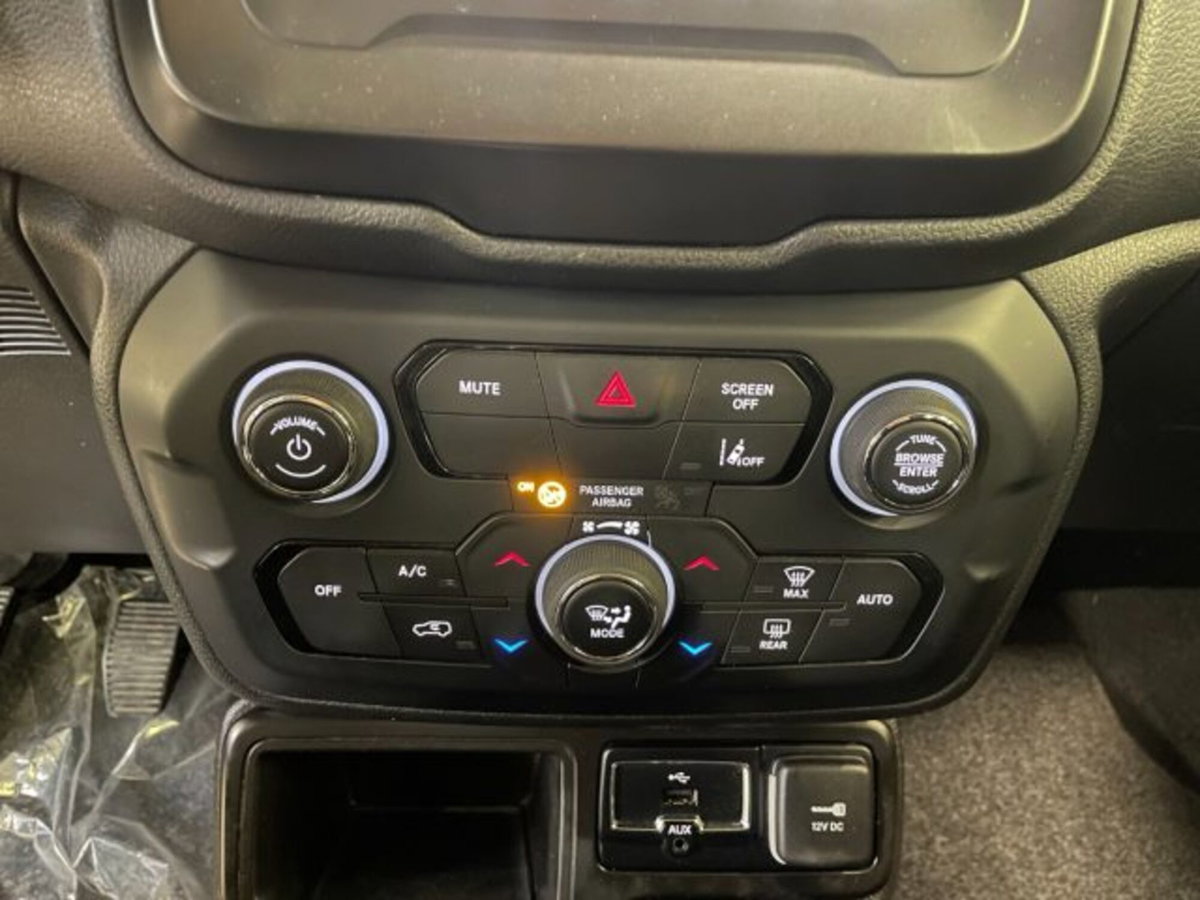 Jeep Renegade 1.6 mjt Longitude 2wd 130cv (14)