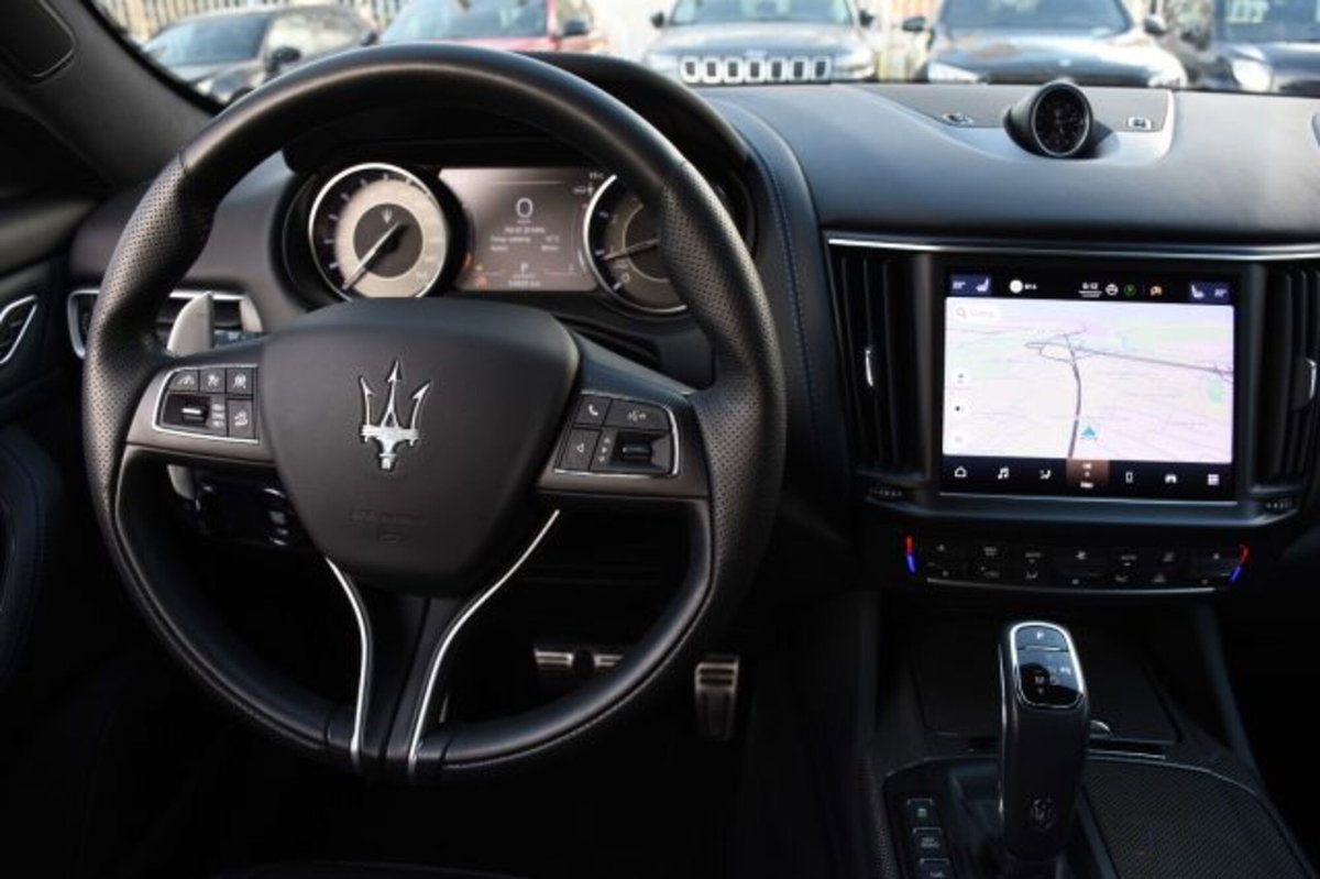 Maserati Levante Levante MHEV 330 CV AWD GT (10)