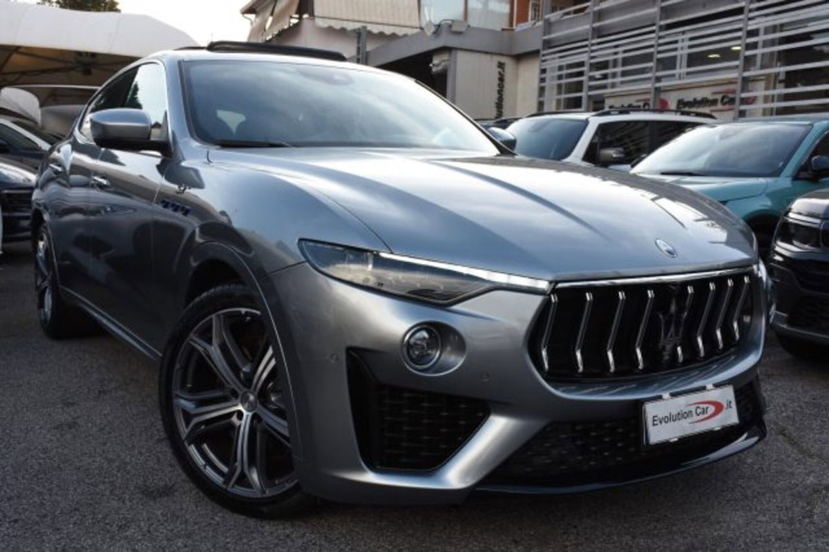 Maserati Levante Levante MHEV 330 CV AWD GT (2)