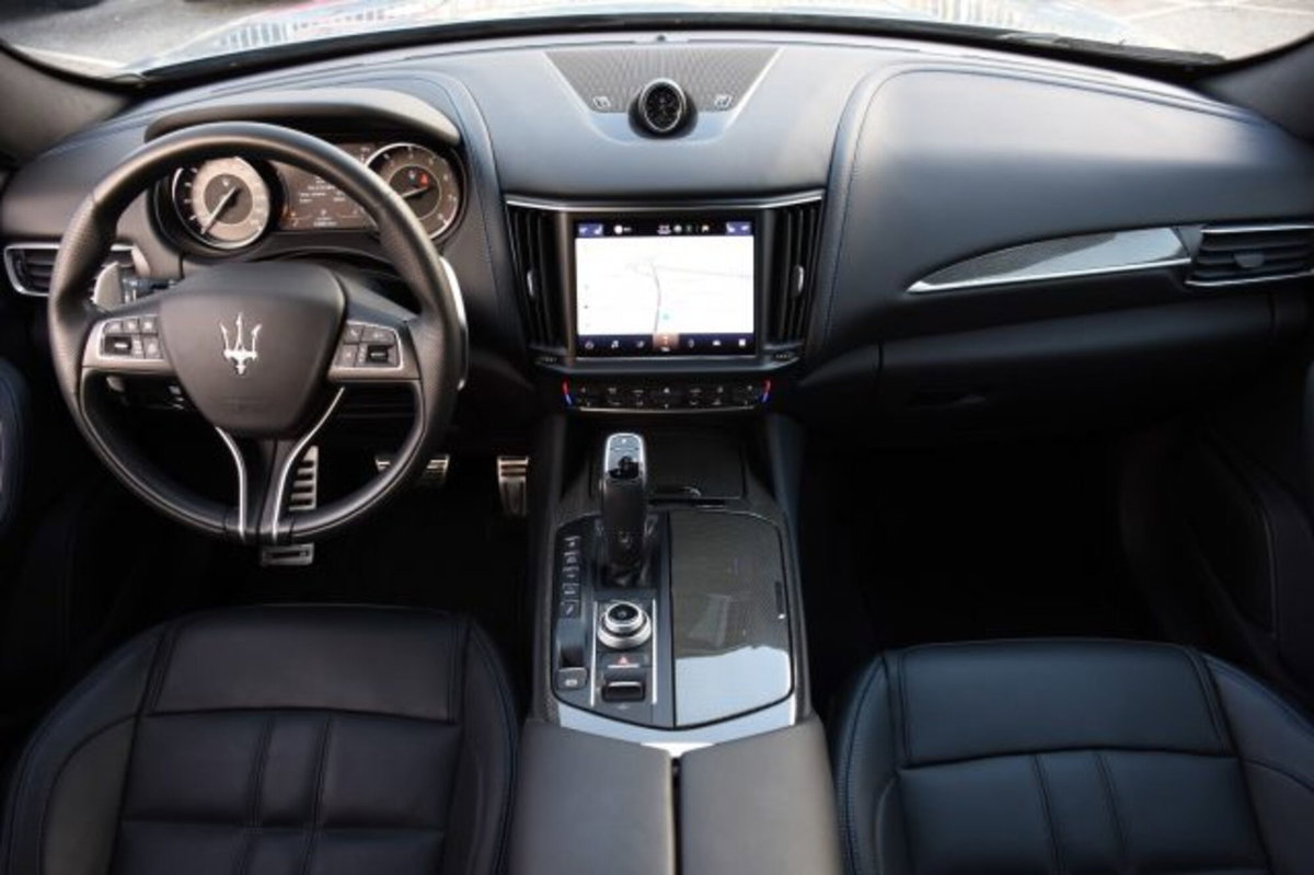 Maserati Levante Levante MHEV 330 CV AWD GT (9)