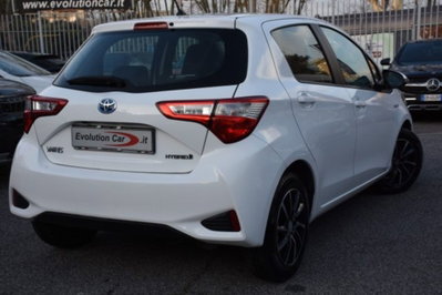 Toyota Yaris Cross 1.5 Hybrid 5p. E-CVT Premiere (3)