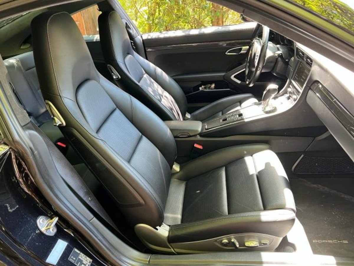 Porsche 911 Coupé 3.8 Turbo S (9)