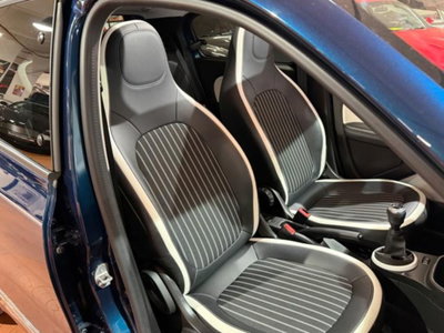 Renault Twingo SCe 65 CV Intens (13)