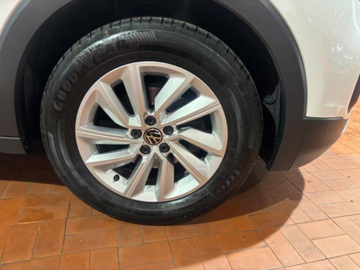Volkswagen T-Cross 1.0 tsi Life 95cv (15)