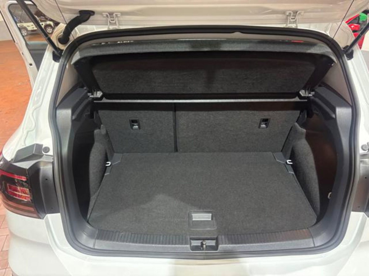 Volkswagen T-Cross 1.0 tsi Life 95cv (20)