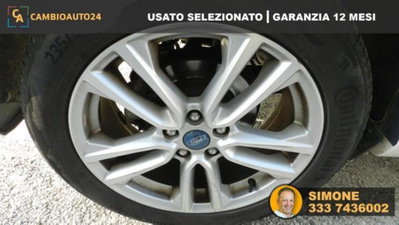 Ford Kuga 2.0 TDCI 180 CV S&S 4WD Powershift Titanium X (17)