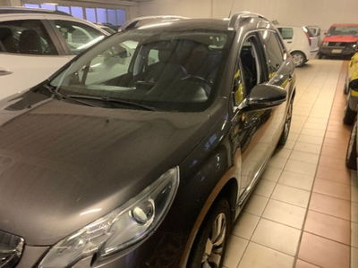 Peugeot 2008 Turbo 110 EAT6 S&S Black Matt usata