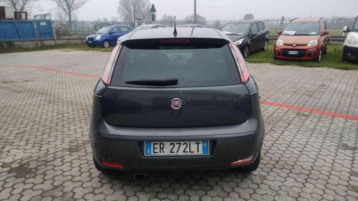 Fiat Punto 1.4 S&S 8V 3 porte Lounge (4)
