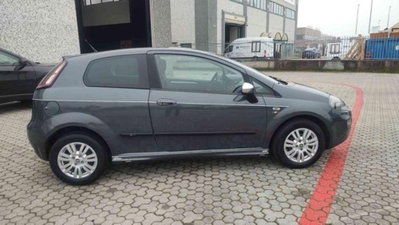 Fiat Punto 1.4 S&S 8V 3 porte Lounge (6)
