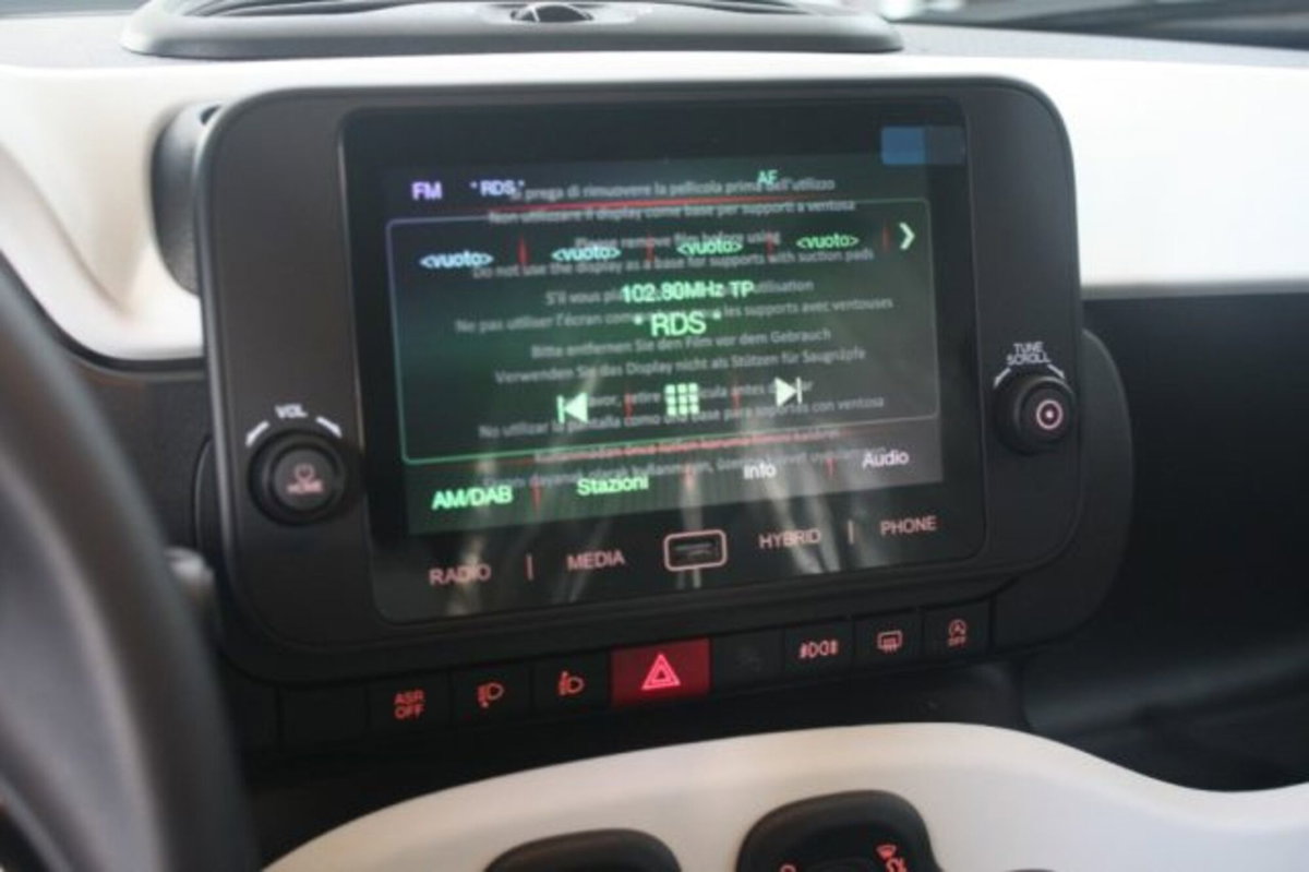 Fiat Pandina 1.0 firefly hybrid s&s 65cv (12)