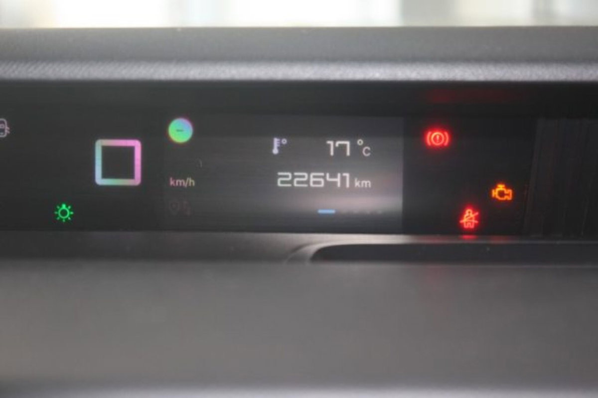 Citroen C3 Aircross 1.2 puretech turbo You Pack Plus 100cv (17)