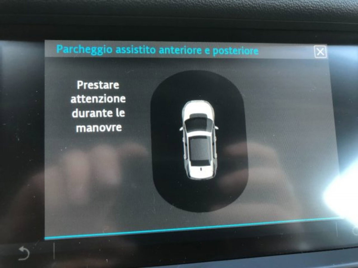 Land Rover Discovery Sport 2.0 eD4 150 CV 2WD SE (14)