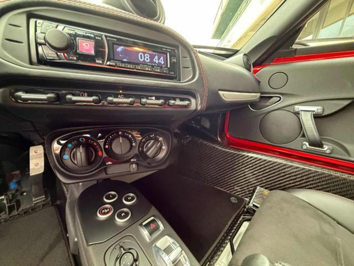 Alfa Romeo 4C Coupé 4C 1750 TBi (9)