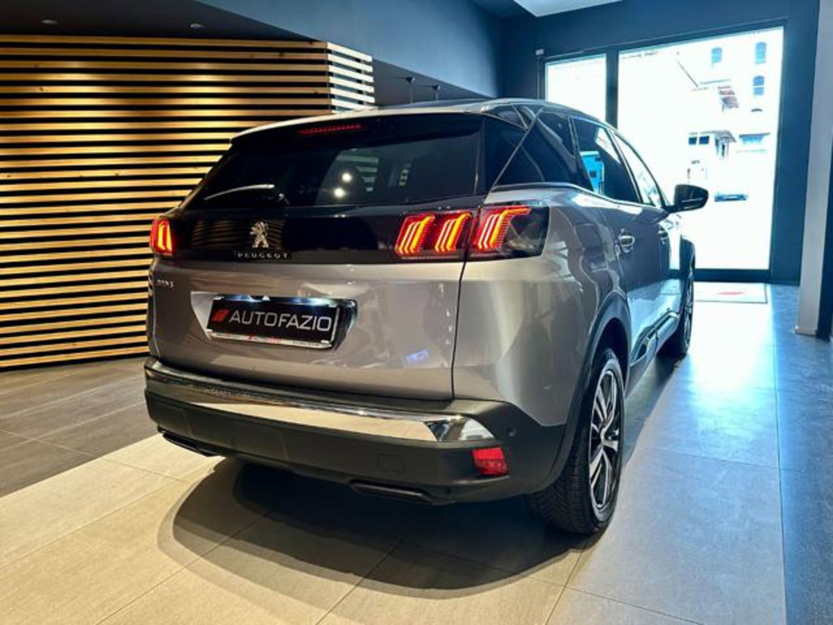 Peugeot 3008 BlueHDi 130 S&S EAT8 Allure Pack (17)