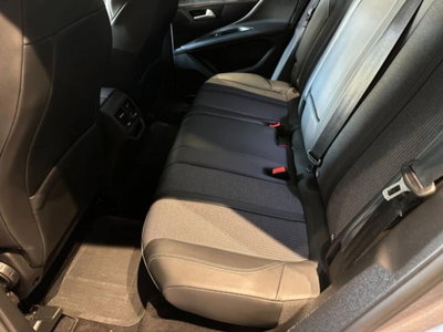 Peugeot 3008 BlueHDi 130 S&S EAT8 Allure Pack (8)