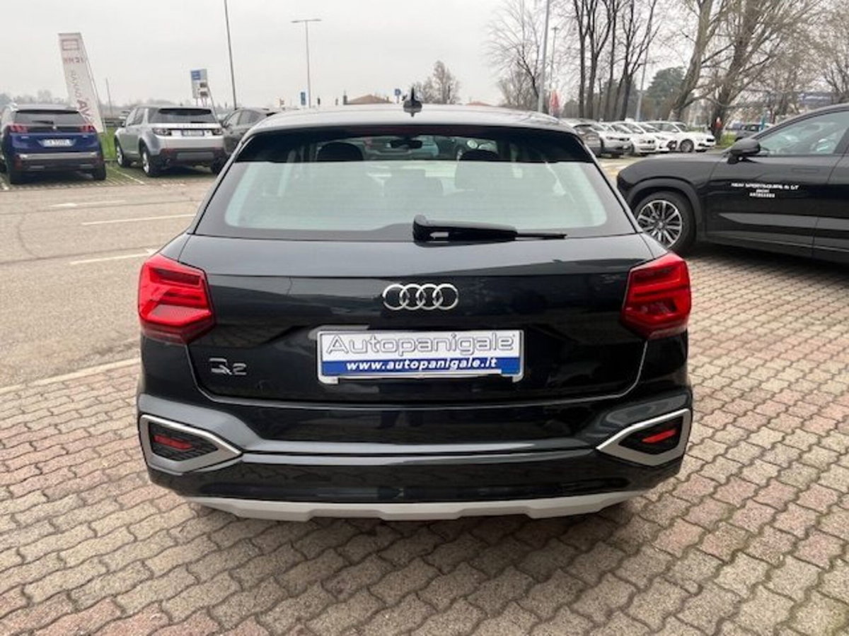 Audi Q2 Q2 35 TDI S tronic Business (5)