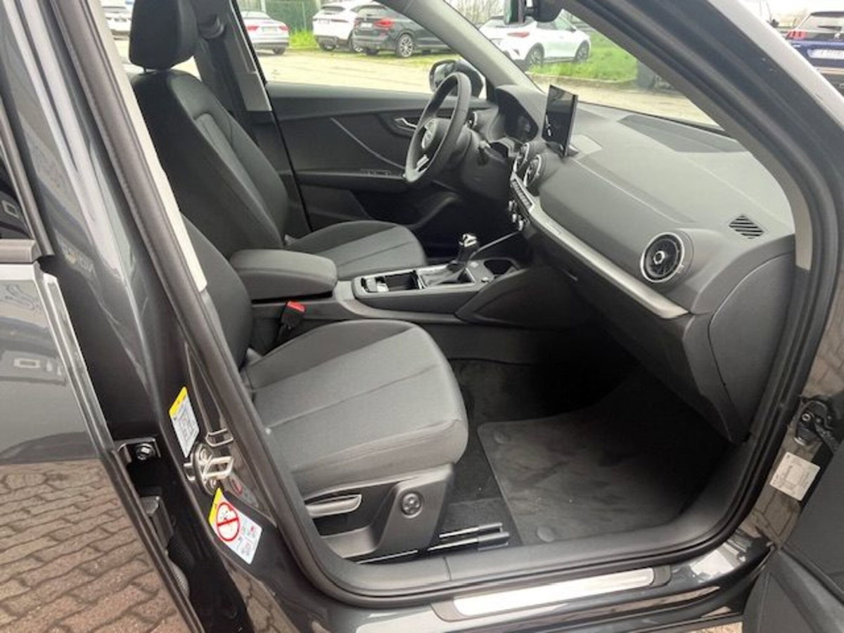 Audi Q2 Q2 35 TDI S tronic Business (9)