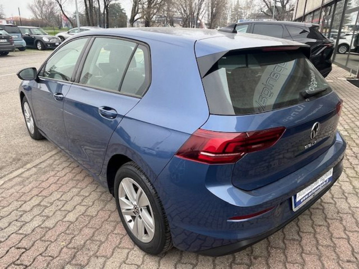 Volkswagen Golf 2.0 TDI SCR Life (5)