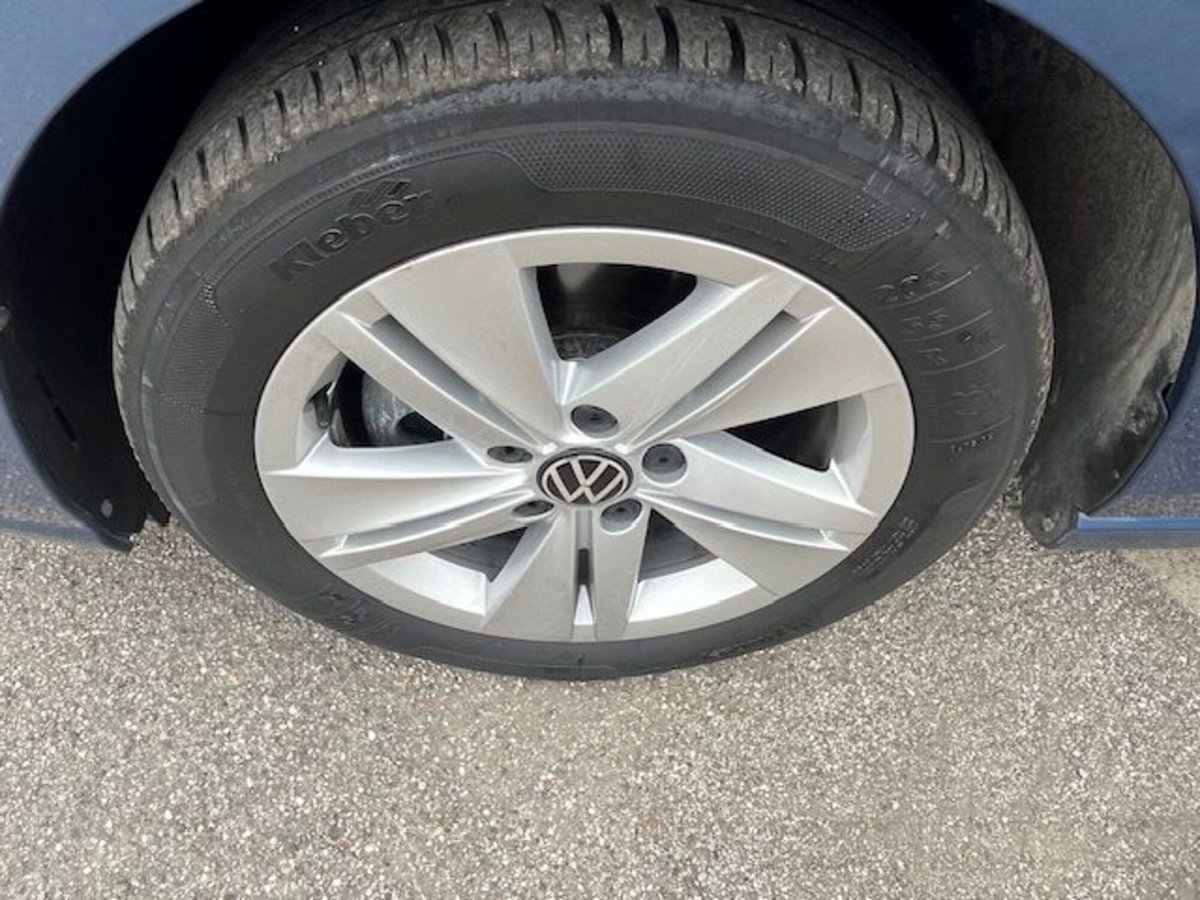 Volkswagen Golf 2.0 TDI SCR Life (6)