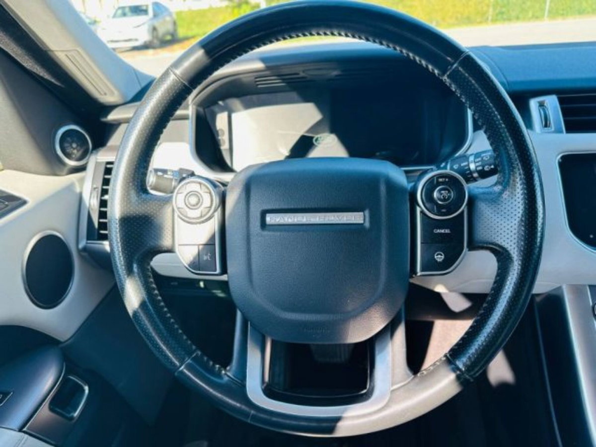 Land Rover Range Rover Sport 3.0 TDV6 HSE Dynamic (11)