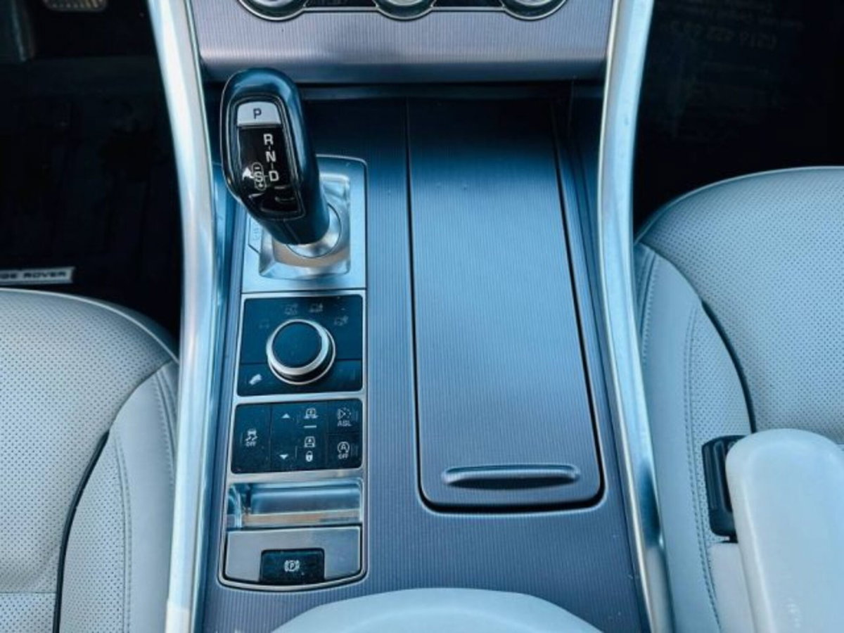 Land Rover Range Rover Sport 3.0 TDV6 HSE Dynamic (14)