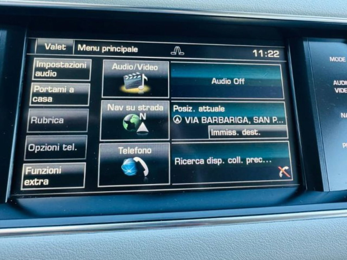 Land Rover Range Rover Sport 3.0 TDV6 HSE Dynamic (16)