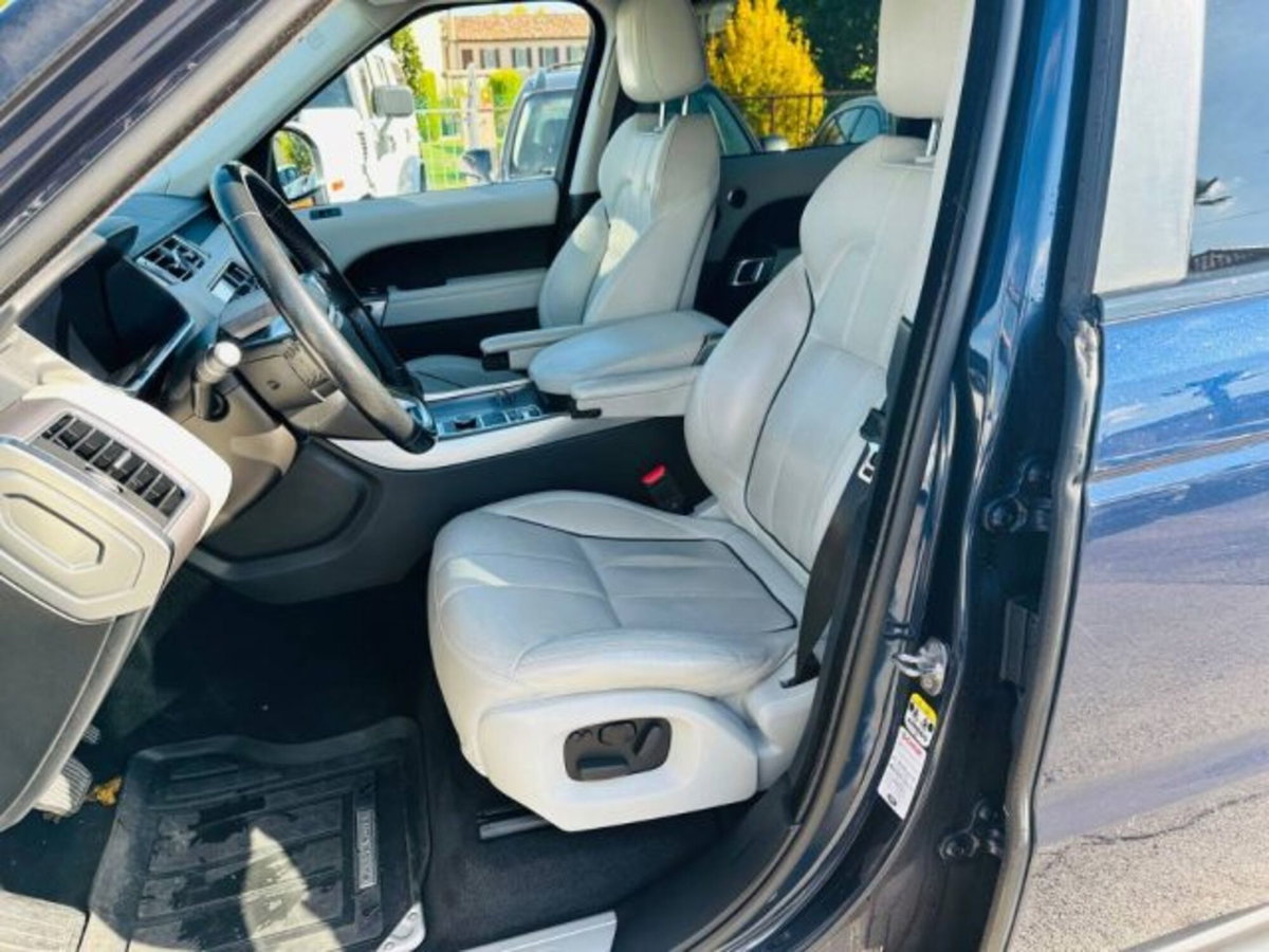 Land Rover Range Rover Sport 3.0 TDV6 HSE Dynamic (8)