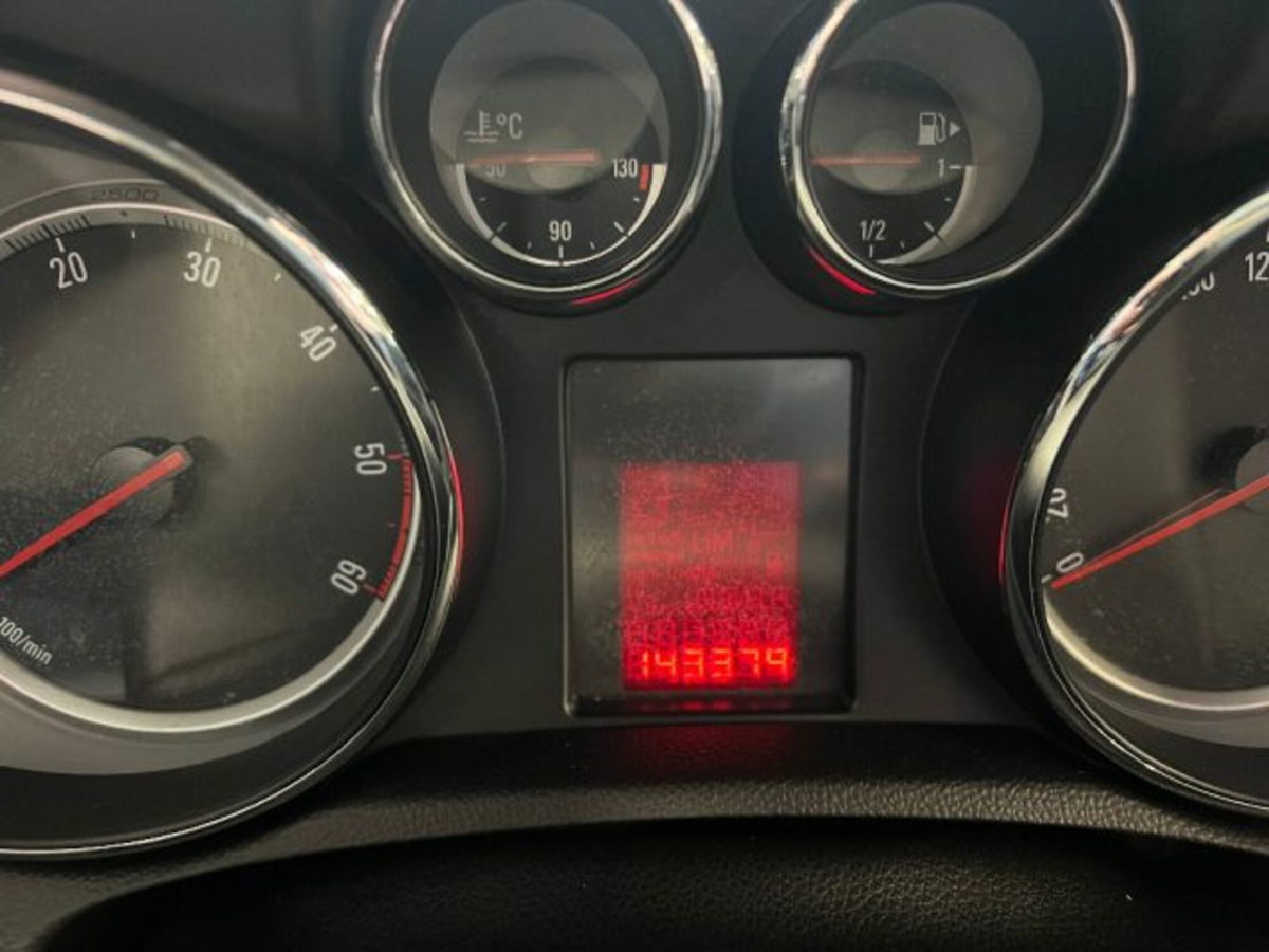 Opel Mokka 1.7 CDTI Ecotec 130CV 4x2 Start&Stop Cosmo (10)