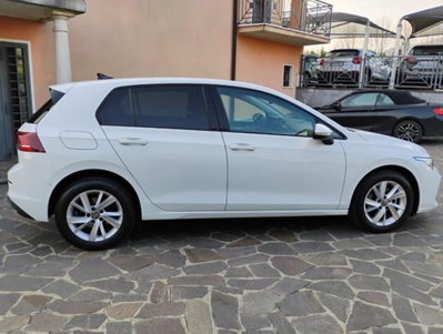 Volkswagen Golf 2.0 TDI SCR Life (2)