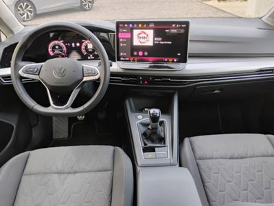 Volkswagen Golf 2.0 TDI SCR Life (9)