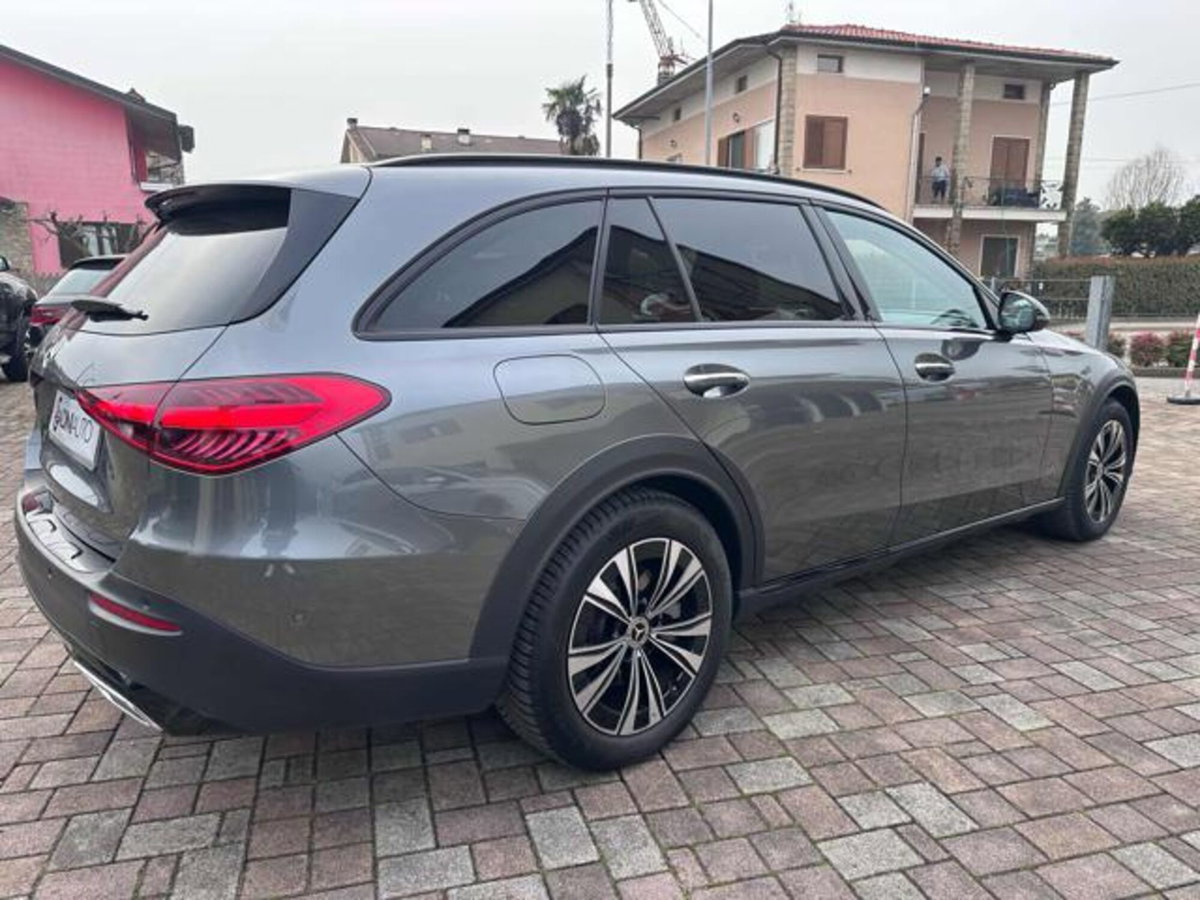 Mercedes-Benz Classe C Station Wagon 220 d Mild hybrid 4Matic Premium Pro All-Terrain (3)