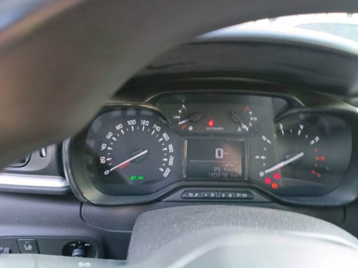 Citroen C3 PureTech 82 Shine (15)