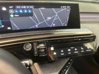 Peugeot 5008 1.2 hybrid GT 145cv 5p.ti e-dcs6 (14)