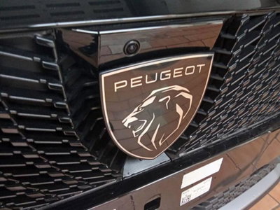 Peugeot 5008 1.2 hybrid GT 145cv 5p.ti e-dcs6 (7)