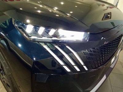 Peugeot 5008 1.2 hybrid GT 145cv 5p.ti e-dcs6 (2)