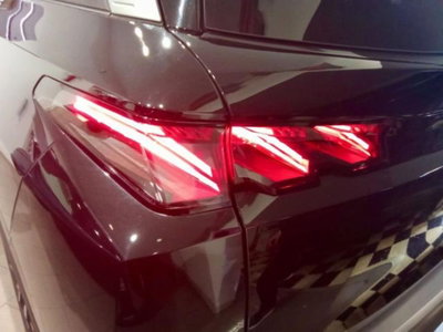 Peugeot 5008 1.2 hybrid GT 145cv 5p.ti e-dcs6 (6)