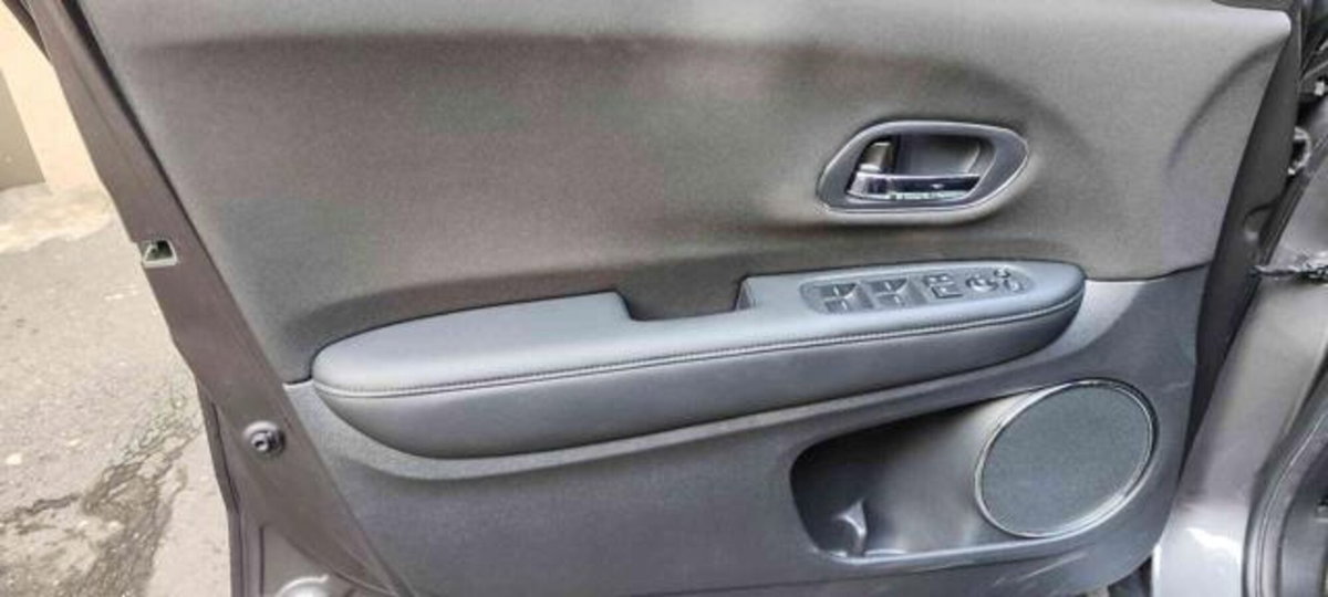 Honda HR-V 1.5 i-VTEC CVT Elegance Connect ADAS (10)